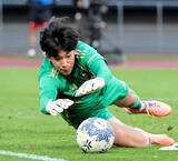 「Ｕ―１７日本高校サッカー選抜候補のメンバー発表…鹿島学園のＧＫプムラピー・スリブンヤコらが選出される」の画像1