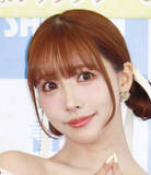 「三上悠亜、デコルテあらわな桜色ワンピ披露！「めっちゃ綺麗やぁんっ…」「ほら〜かわいい〜」など絶賛の声」の画像1