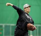 「【１６日の予告先発】阪神・ルーカス―巨人・田中将大、ロッテ・木村優人―日本ハム・細野晴希ほか」の画像1