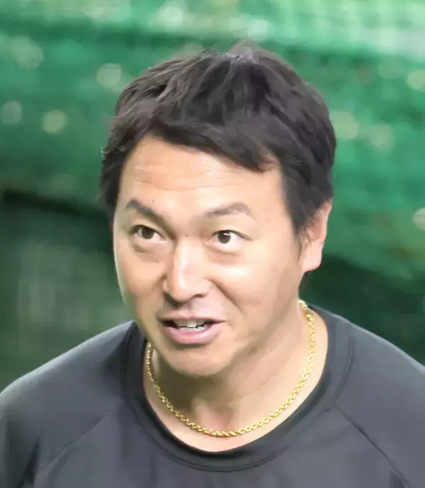 【巨人】長野久義編成本部参与が台湾での「中信兄弟―楽天モンキーズ」で始球式