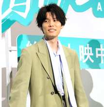 萩原利久、必需品はスマホ「ないと見ることができない」趣味のスポーツ観戦にも影響