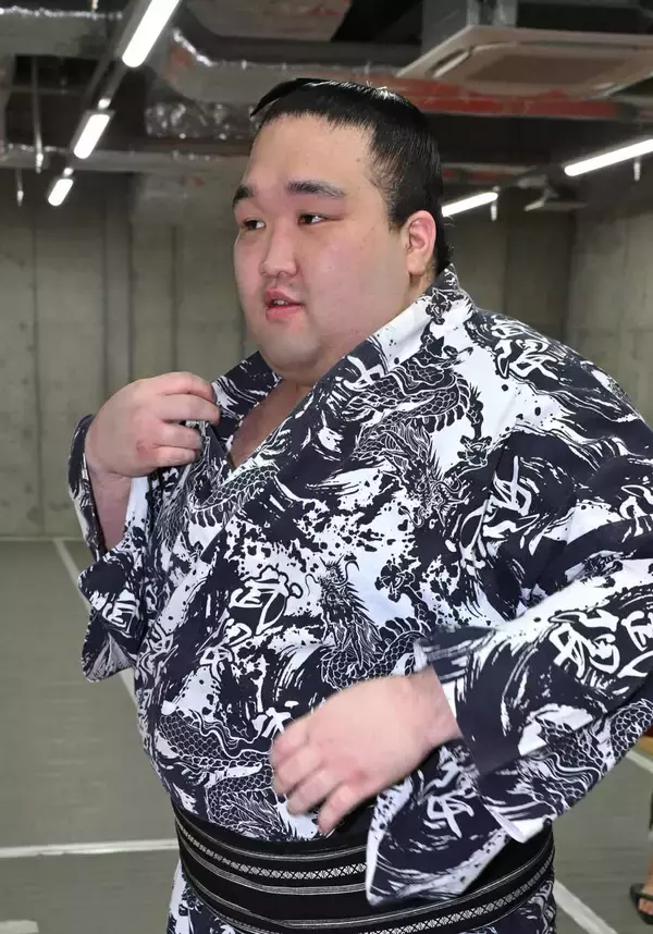 豪ノ山、軍配差し違えの末に初金星　物言いがついた場面は「どうなのかはわからなかった。もう一丁ぐらいの感覚だった」