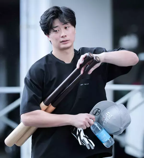 【オリックス】広岡大志がブルージェイズ移籍の１学年先輩・岡本和真に「絶対、メジャーで成績を…」智弁学園、巨人で共闘