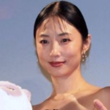 「極上にエモい日」ＭＥＧＵＭＩ、長い付き合いの「キングコング」と共演ショット「わぁ！」「日本のマリリンモンロー」