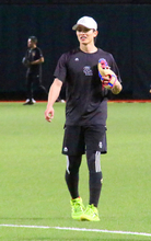 【ソフトバンク】２試合連続欠場中の周東佑京　１９日からの日本ハム戦に同行　当日の状態で出場判断も「スライディングは多分できない」