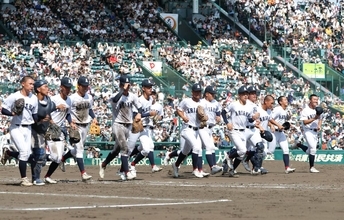 【甲子園】新愛称「ムツゴロウ打線」に熊本・有明の高見一茂監督「ありがたい」…「全力プレーが持ち味」「次もドロドロに」