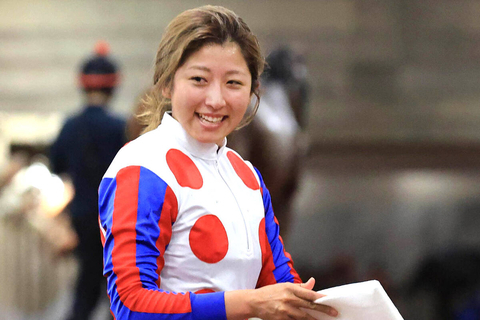 「いきなりキター！」落馬負傷から６日後の復帰戦Ⅴを飾った今村聖奈騎手にネット安堵「まずは勝利おめでとう」