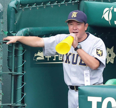 【甲子園】「コンサート会場の特等席に座っているみたい」仙台育英・須江監督、聖地で響いた「チャンス紅陵」は「特別な空間」