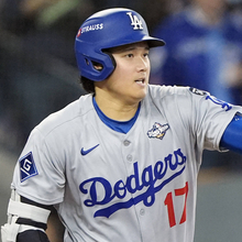 大谷翔平が表彰ラッシュ！１日で４冠　ハンク・アーロン賞も３年連続受賞　リーグ最高の打者３度目は史上２位タイ