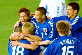 ０２年日韓Ｗ杯「ポット１」恩恵生かし首位突破…ロシア、チュニジアから勝利【Ｗ杯１次Ｌ組み合わせの歴史】