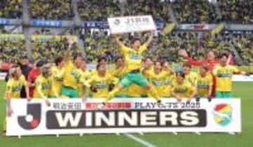 千葉が悲願のＪ１復帰「こんなに監督とコーチを選手が信頼しているチームってなかなかない」オシム流「野心」で激闘　