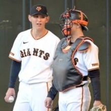 【巨人】小林誠司が絶賛「めちゃくちゃいいですよ」先発挑戦の右腕がブルペンでいきなり１０６球　