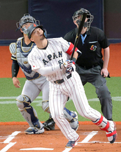 鈴木誠也、第１打席は遊飛　１５１キロ直球に詰まる　侍ジャパンで大谷翔平との同学年大砲コンビに期待