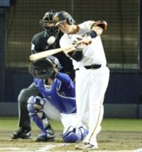 【巨人】ダルベックが場外弾　前橋の夜空に消える特大の一発でファン沸かせる