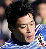 「日本代表に激震　鈴木唯人が鎖骨骨折で手術　W杯出場は絶望的…フライブルクは無期限離脱と発表」の画像1