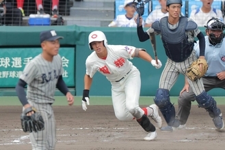【甲子園】智弁和歌山、今大会最長１１回の激闘制して５年ぶり８強　敦賀気比を逆転で撃破…落球“見落とし”の川原一将が同点打＆Ｖ打