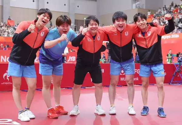 【卓球】男子ダブルス、松島＆戸上、張本＆篠塚組が１６強入り　６０年ぶり団体金メダル快挙から一夜明け…アジア大会