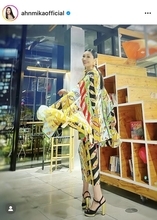 「まるで蝶のよう…」アンミカ、超派手衣装で日本一のカリスマ店員を決める接客コンテストの審査員を務める