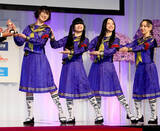 「新しい学校のリーダーズ、１０周年で真っ青なセーラー服披露…ベストドレッサー賞インターナショナル部門選出」の画像1