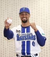 【ＤｅＮＡ】デュプランティエが入団会見　紛失書類見つかり早期合流に成功　背番「０」の理由も説明