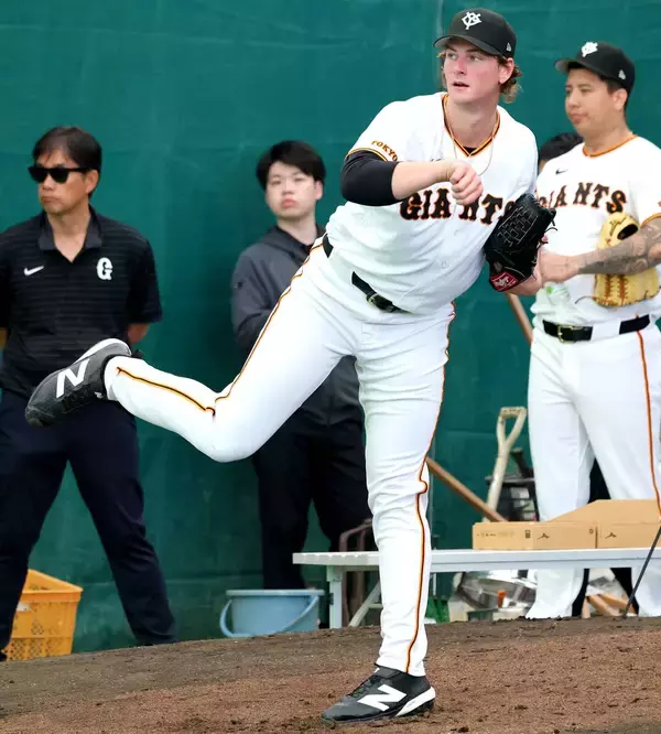 【巨人キャンプ評論】新助っ人ウィットリーに高木豊氏衝撃　「最初に思い浮かべたのは…」あのレジェンド剛腕