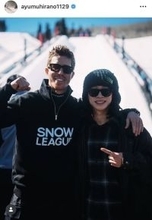 「もう試合出場、すごい」骨折→五輪出場の平野歩夢、レジェンドとの２ショットで元気な姿「最高な写真」