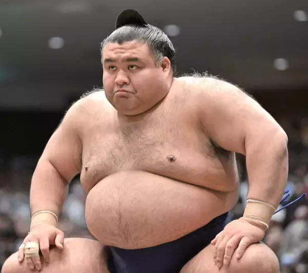 夏場所４日目から休場の高安は「右内転筋損傷で全治２週間」　日本相撲協会が診断書を公表