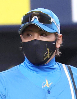 【日本ハム】新庄監督「また金縛りに…。あした解けるでしょ」鷹にビジターで７戦全敗、「うちの選手は負けてようがへこむことは１ミリもない」