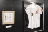 「長嶋茂雄追悼展が静岡でスタート…秘蔵写真やお宝ユニホームなど約１００点を展示」の画像1