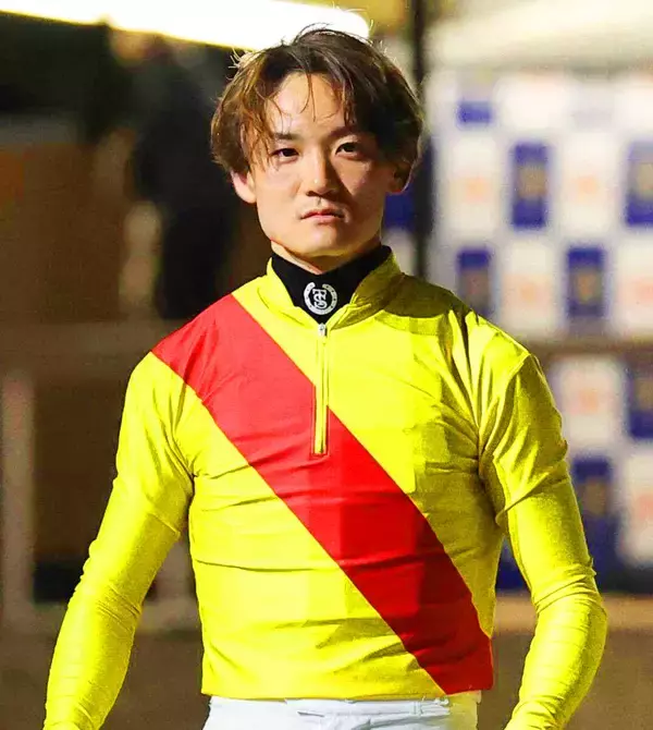 【東京盃】地元大井のゼーロスが古馬と初対戦でダートグレード競走初制覇　追って追って差し切った！笹川翼騎手「最後は底力」