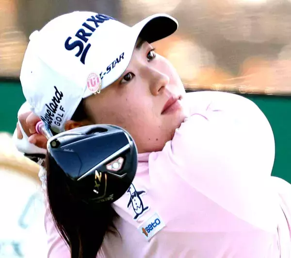 竹田麗央が４差４位浮上　原英莉花は１６位　渋野日向子は２５位　米女子ゴルフ第３日