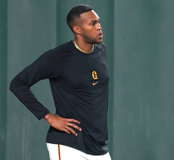 【巨人】守護神が戻ってきた！　ライデル・マルティネスが１軍合流　東京ドームに姿見せる