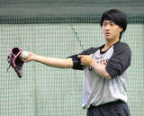 「【巨人】西舘勇陽、年男の誓い「馬力をつけて１年間投げる」馬の動画でリフレッシュ「かわいいです」」の画像1