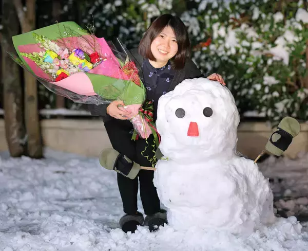 西山朋佳女流名人、３期ぶり奪還「支えてもらって精神的にありがたかった」夫の献身的サポートに感謝