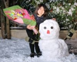 西山朋佳女流名人、３期ぶり奪還「支えてもらって精神的にありがたかった」夫の献身的サポートに感謝