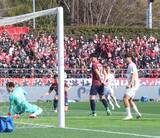 「【Ｊ２藤枝】明大から加入の真鍋隼虎プロ初ゴールが決勝弾　国士舘大から加入の近藤優成も活躍　槙野監督は初アウェー戦で白星」の画像1