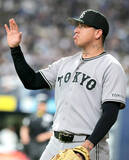 「【巨人】３回４失点の新外国人・マタ、阿部監督が先発調整継続を明言「１５７キロまで出てたからさ」」の画像1