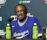 「ニカラグア代表を率いるベイカー監督　敗退決定も「最後まで戦い抜く。それが野球であり、人生だ」７６歳の名将の情熱」の画像1