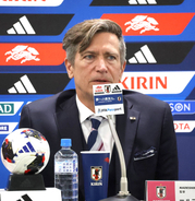 アジア杯優勝も国内テレビ放映「０」　なでしこの露出度の低さに、ニールセン監督が悩み「より魅力的なサッカーをしないと」