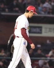 【楽天】ウレーニャと浅村栄斗がアクシデントで途中交代　継投も失敗し逆転負けで借金生活突入