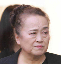 渡辺えり「“えり子”からの改名進言で命救われた」　美輪明宏さん追悼　「忘れられない」買ってもらった白スーツ