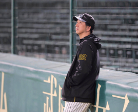 【阪神】藤川球児監督、２年連続スイープ突破に自信「とにかく３つ勝つ」「挑戦的に戦う」２日連続の非公開練習も実施　先発は村上頌樹／セ・リーグＣＳファイナル