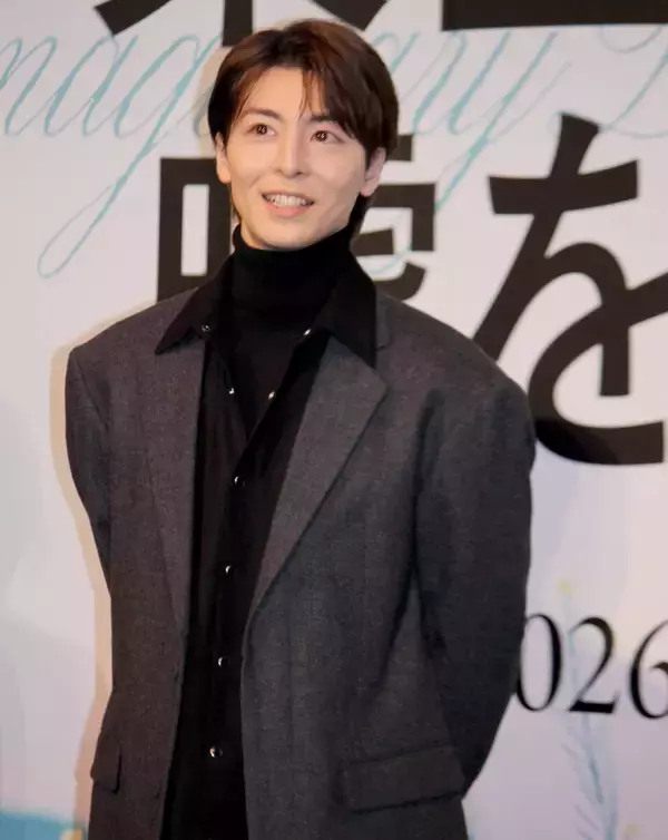 高杉真宙、結婚後初の公の場　主演映画「架空の犬と嘘をつく猫」舞台あいさつ