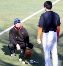 全体練習は２時終了、自主練は１時間、座学導入も…桑田真澄ＣＢＯがオイシックスに“イズム”注入