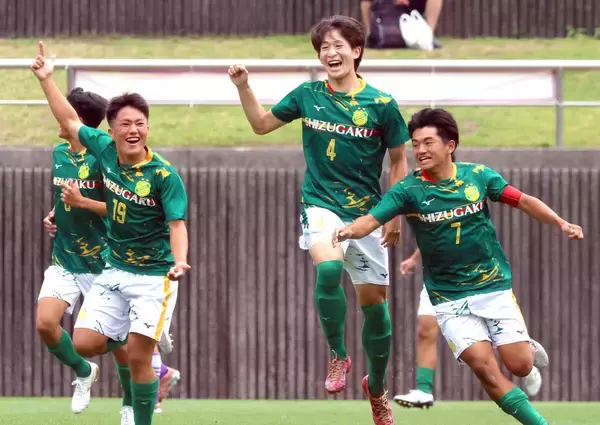 【高校サッカー】静岡学園が２年ぶりの優勝王手…ＦＷ沢井翼が４戦連続２ゴールで８得点…決勝は浜松開誠館と