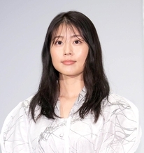 「生放送の有村架純、エグいな」ノースリーブ姿に「目覚めた」「情報入ってこない」「足長くて」水卜麻美アナと２ショット