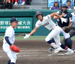 【甲子園】鳥取城北、県勢３９イニングぶり得点から“ケチャドバ”　一挙３点で逆転成功