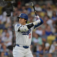 大谷翔平、飛距離１０３メートルで歓声も…ひと伸び足りず左飛　直近３試合長打なし　４試合ぶり３１号なるか