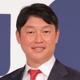 「広島・新井貴浩監督「汗をかけない」苦悩の先にある変革　」の画像1