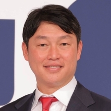 広島・新井貴浩監督「汗をかけない」苦悩の先にある変革　